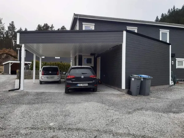 Carport og sportsbod